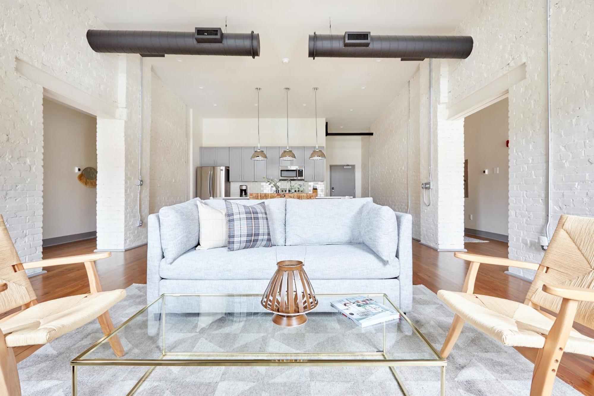 Sonder By Marriott Bonvoy The Broughton Apartments Historic District Savannah Room photo