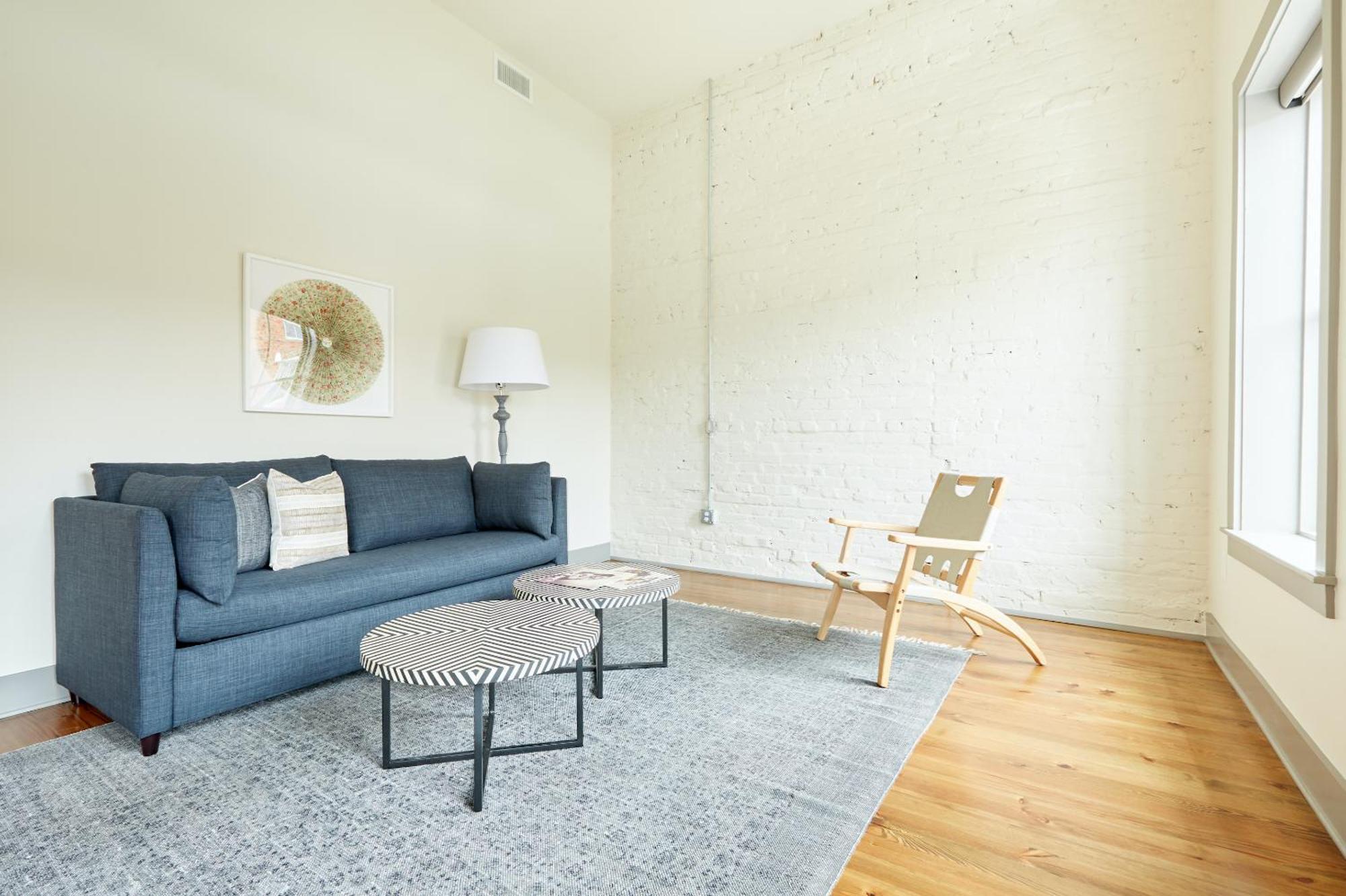 Sonder By Marriott Bonvoy The Broughton Apartments Historic District Savannah Room photo