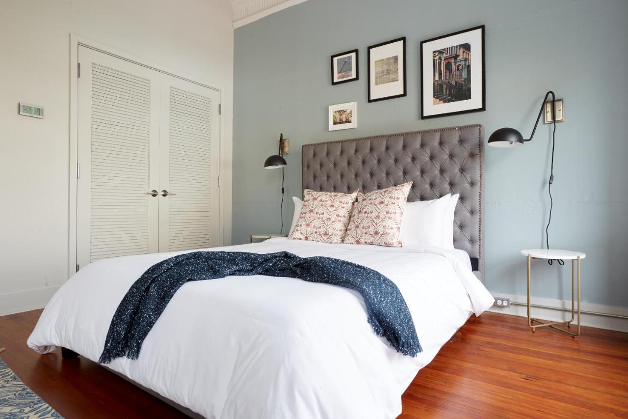 Sonder By Marriott Bonvoy The Broughton Apartments Historic District Savannah Exterior photo